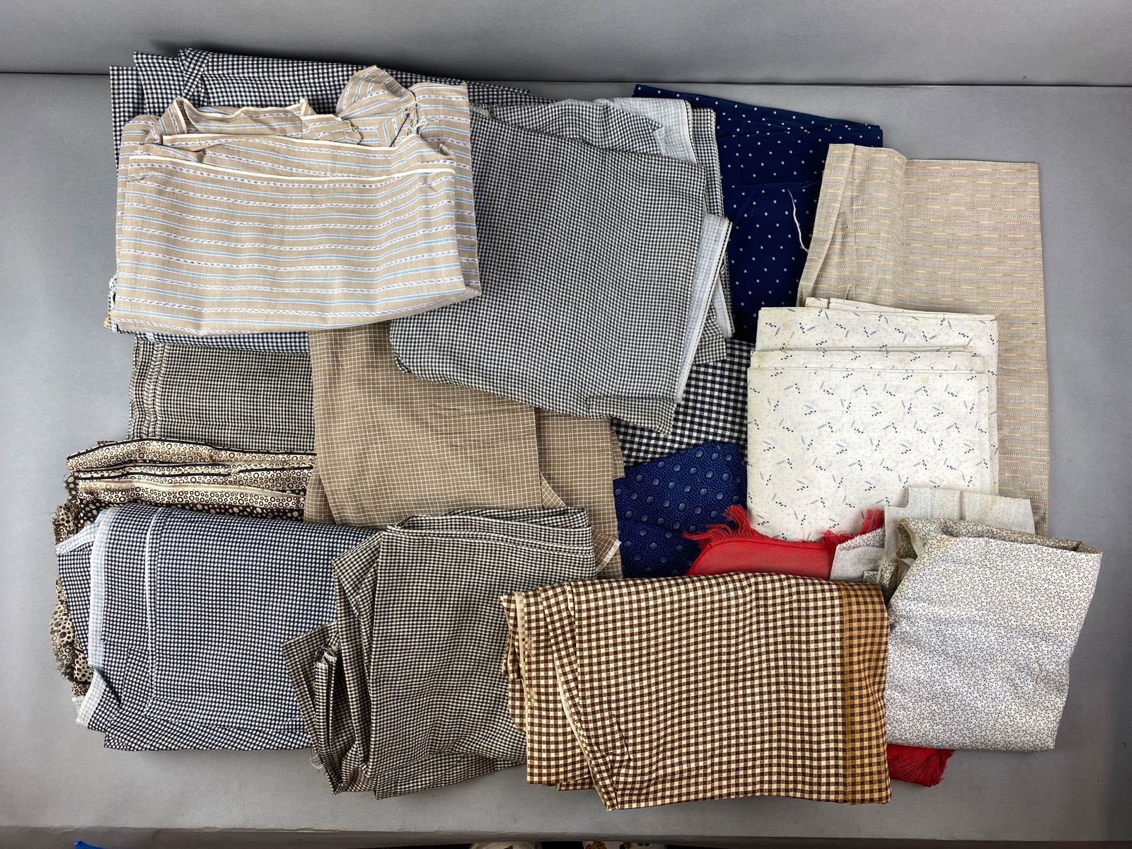 Group of Assorted Textiles (1 of 3)