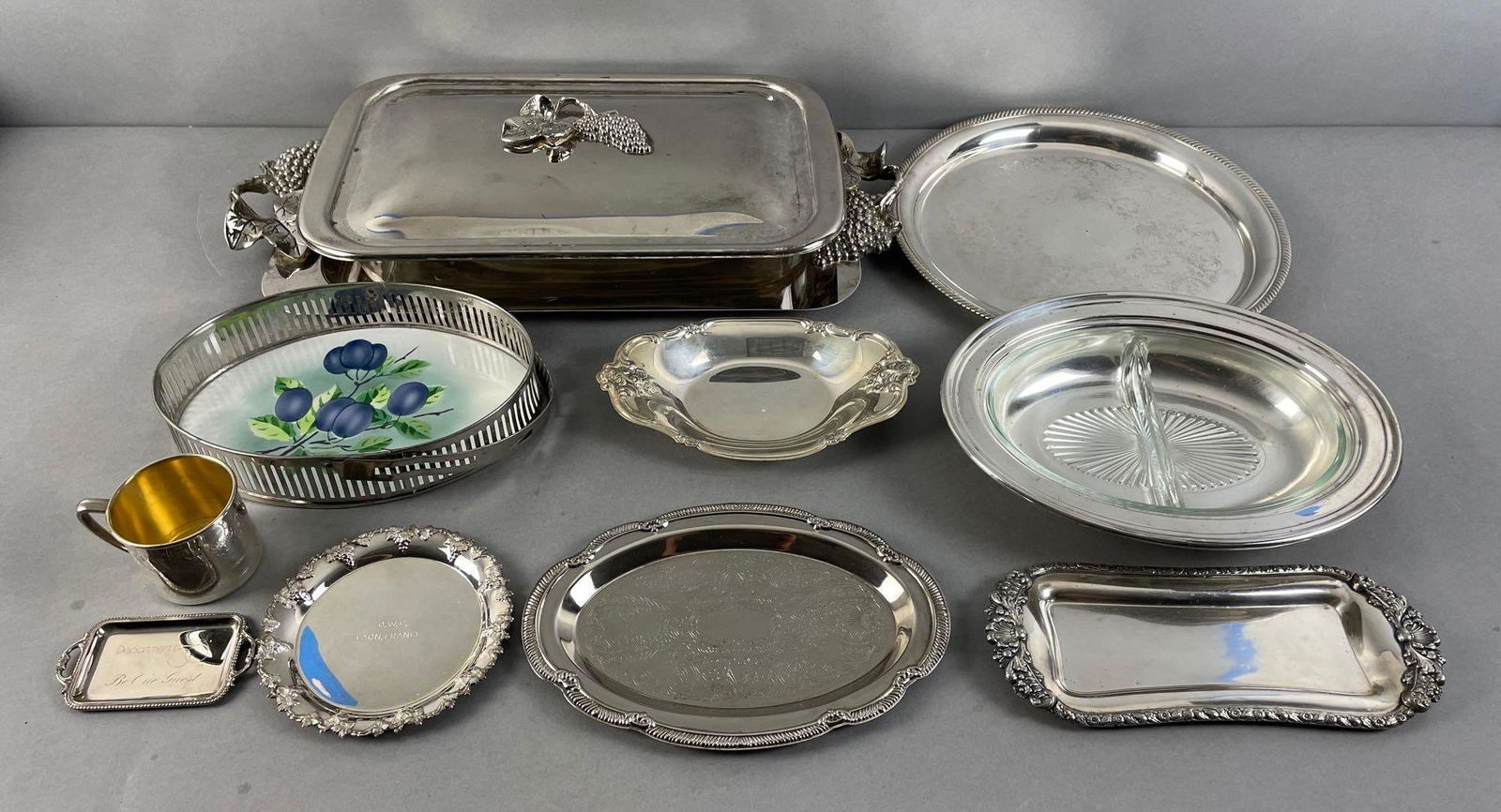 Group of 10 Assorted Silver Plate Serving Items (1 of 6)