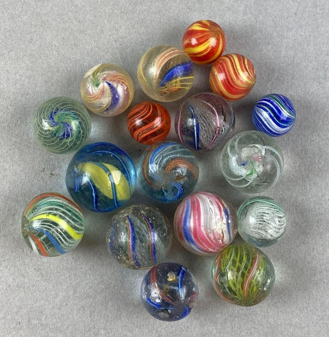 Group of 18 Antique German Swirl Onionskin and other Marbles: largest measures .746 inches, some with damage