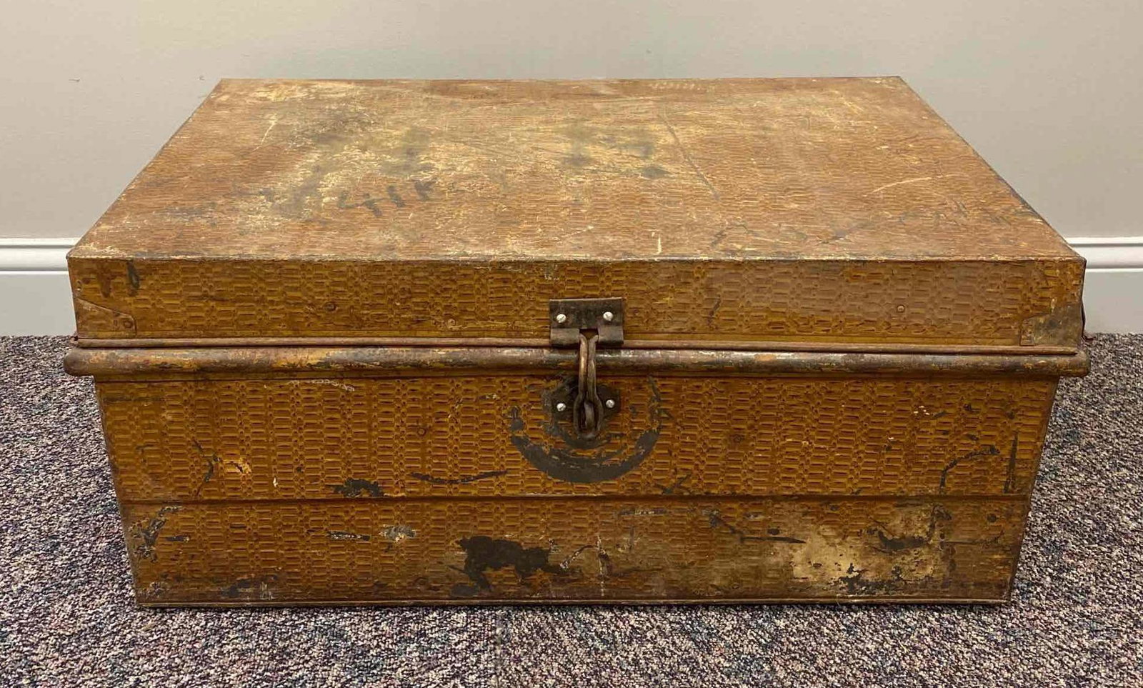 Vintage Metal Trunk Chest: Some handwriting on top. Measures 18 1/2 x 30 x 13 3/4 inches. Missing one bolt to keep top connected, does not stay open. NO IN-HOUSE SHIPPING, 3rd party shipper recommended.