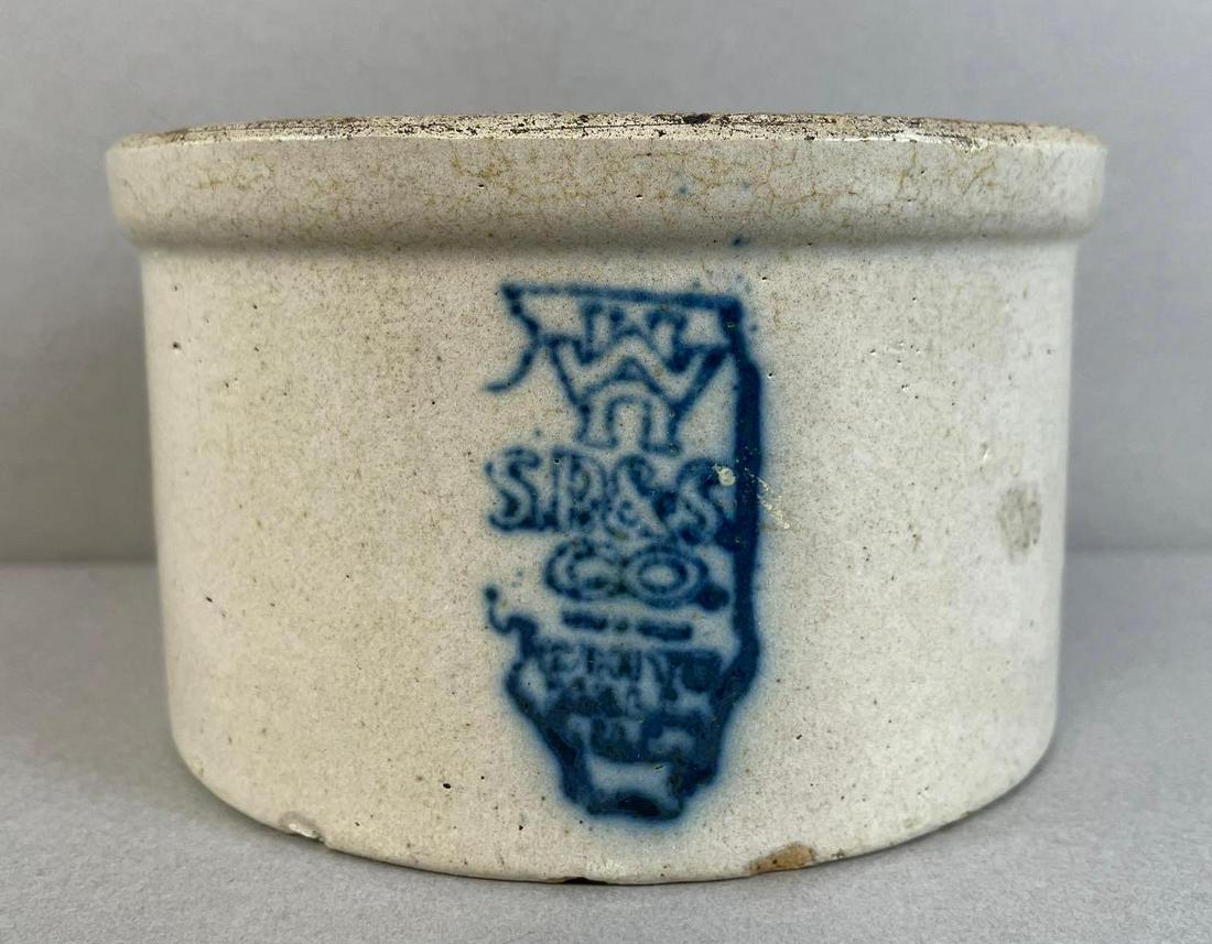 White Hall Illinois S.P. and S. Co. Stoneware Crock: Whitehall ILL. Measures 3 x 5 inches