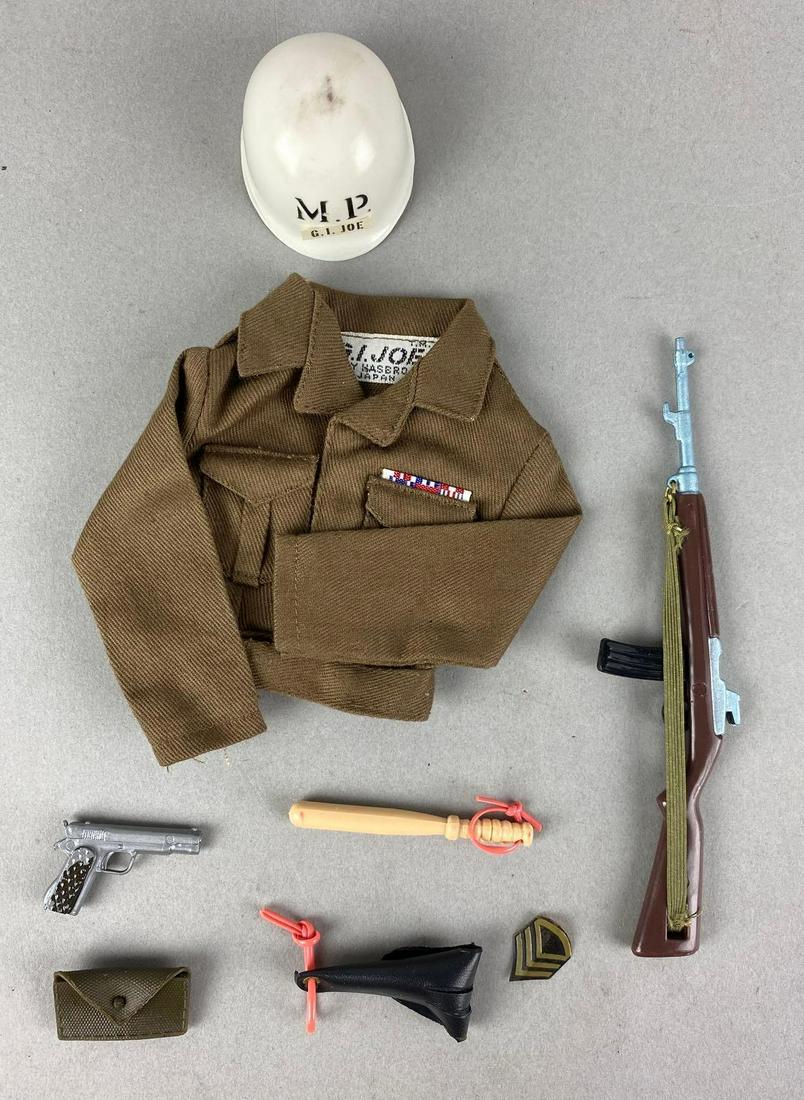 G.I. Joe MP Clothing and Accessory Set (1 of 4)