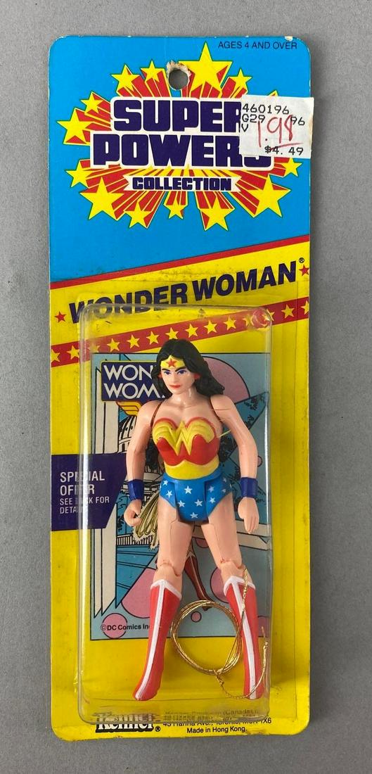 Kenner 1986 Super Powers Collection Wonder Woman Action Figure (1 of 5)