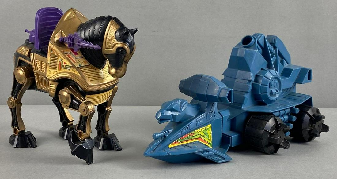 Group of 2 Masters of the Universe Vehichles (1 of 5)