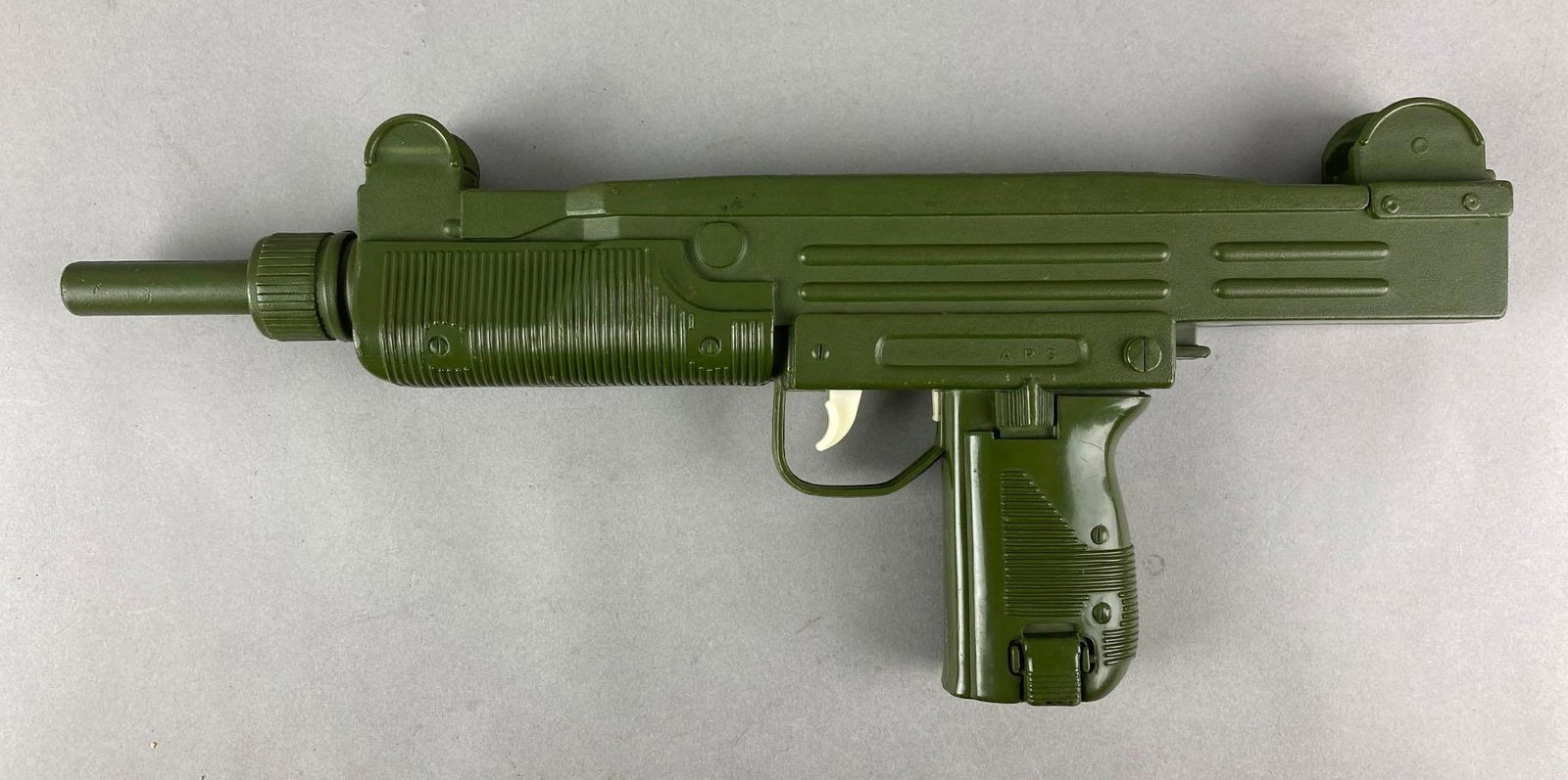 1983 Empire Toy ARS UZI: Working condition. Measures 17 x 2 x 8 inches