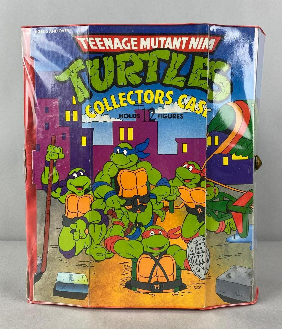 Teenage Mutant Ninja Turtles Action Figure Collectors Case (1 of 5)