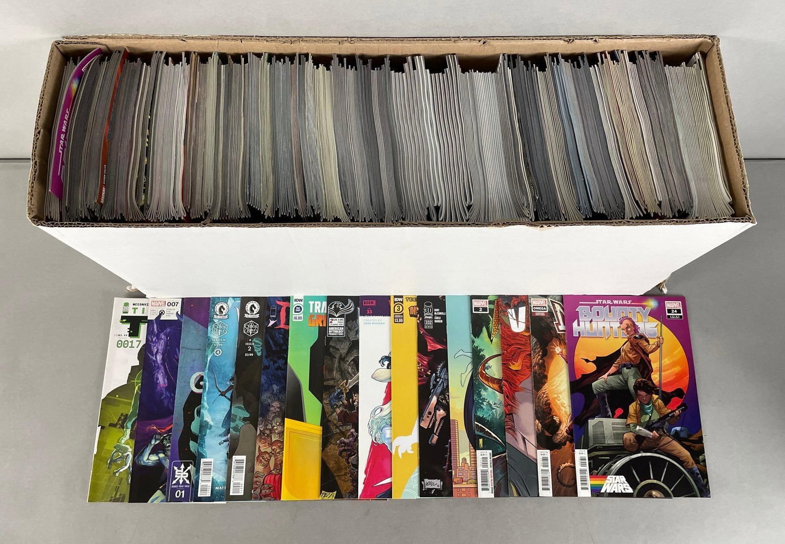 Long Box of Marvel / Dark Horse/ Image Comic Books (1 of 3)