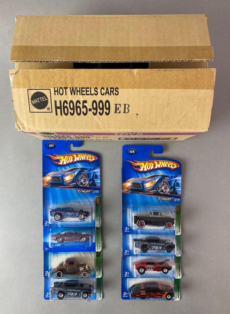 Group of 20+ Hot Wheels T-Hunt Die-Cast Vehicles (1 of 3)