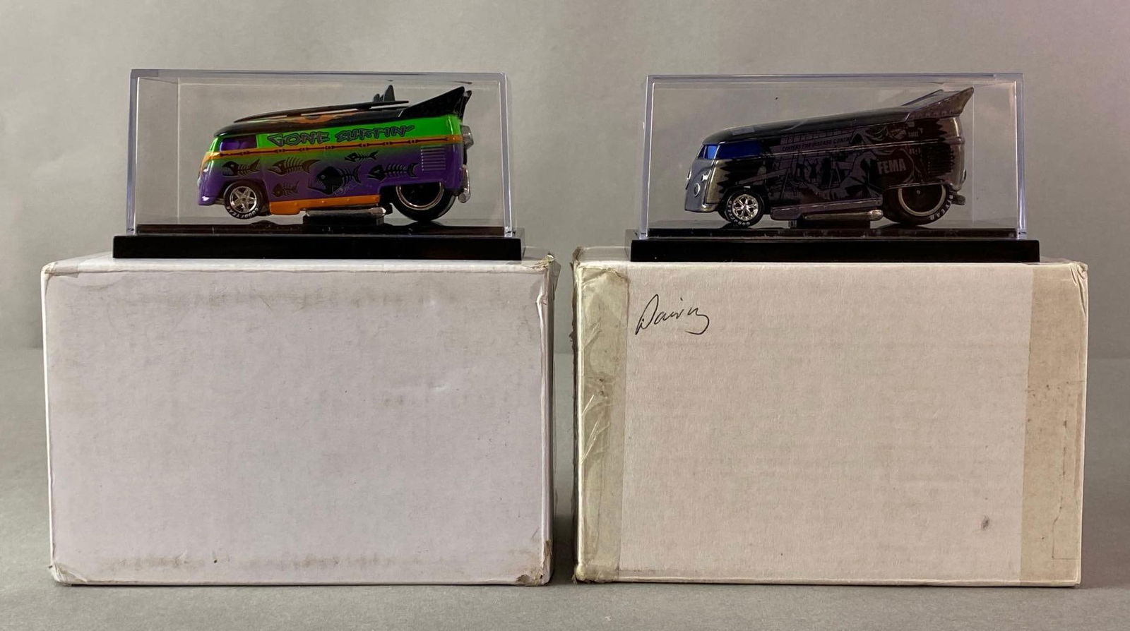 Group of 2 Hot Wheels Liberty Promotions Rebel Run Volkswagen Drag Buses (1 of 7)