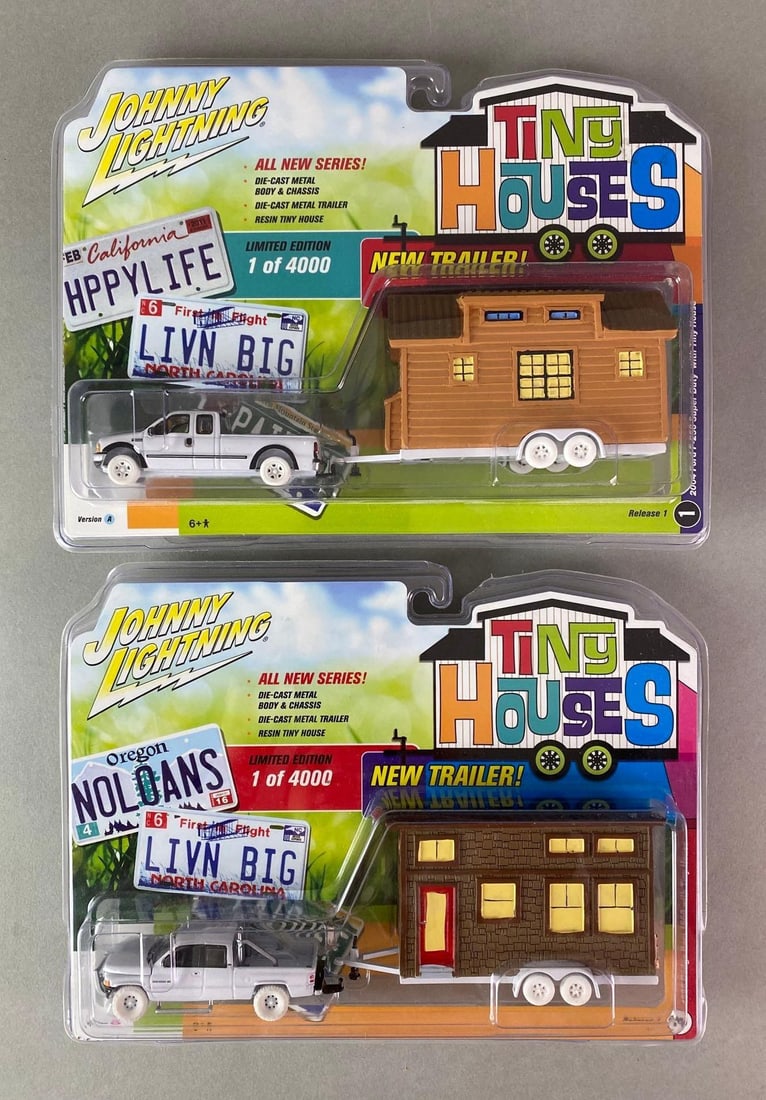 Group of 2 Johnny Lightning Tiny Houses Die-Cast Vehicles (1 of 2)
