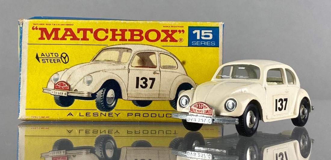 Matchbox No. 15 Volkswagen (1 of 9)