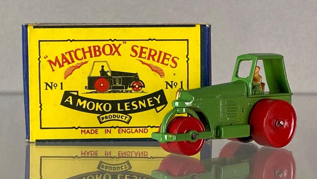 Matchbox No. 1 Aveling Road Roller (1 of 9)