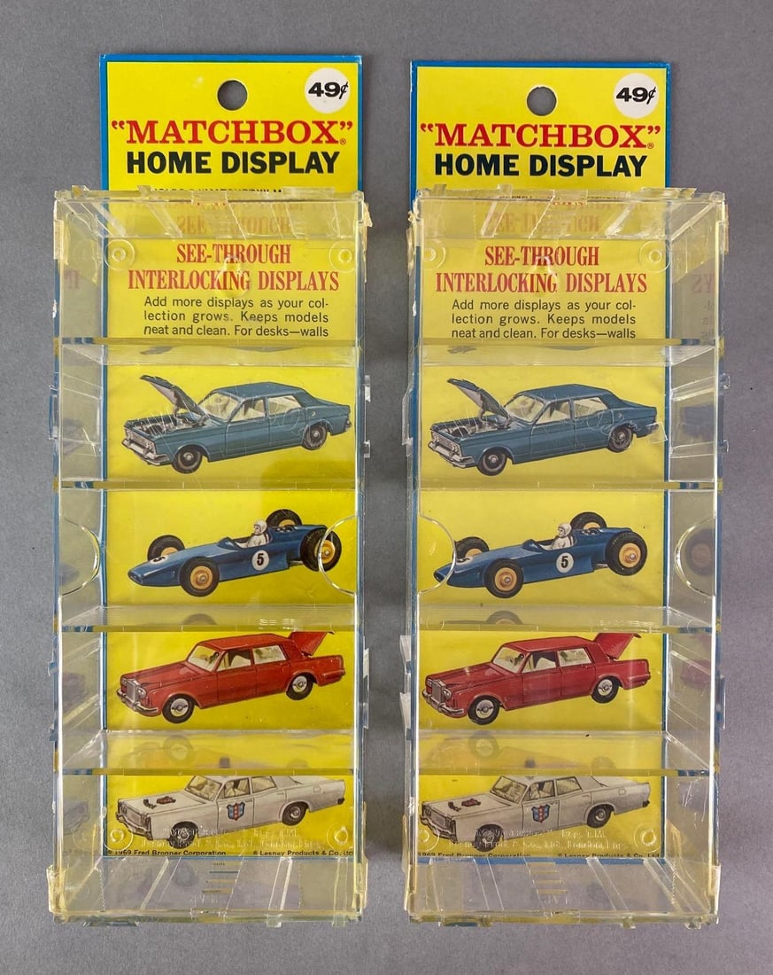 Group of 2 Matchbox Home Display Cases (1 of 2)