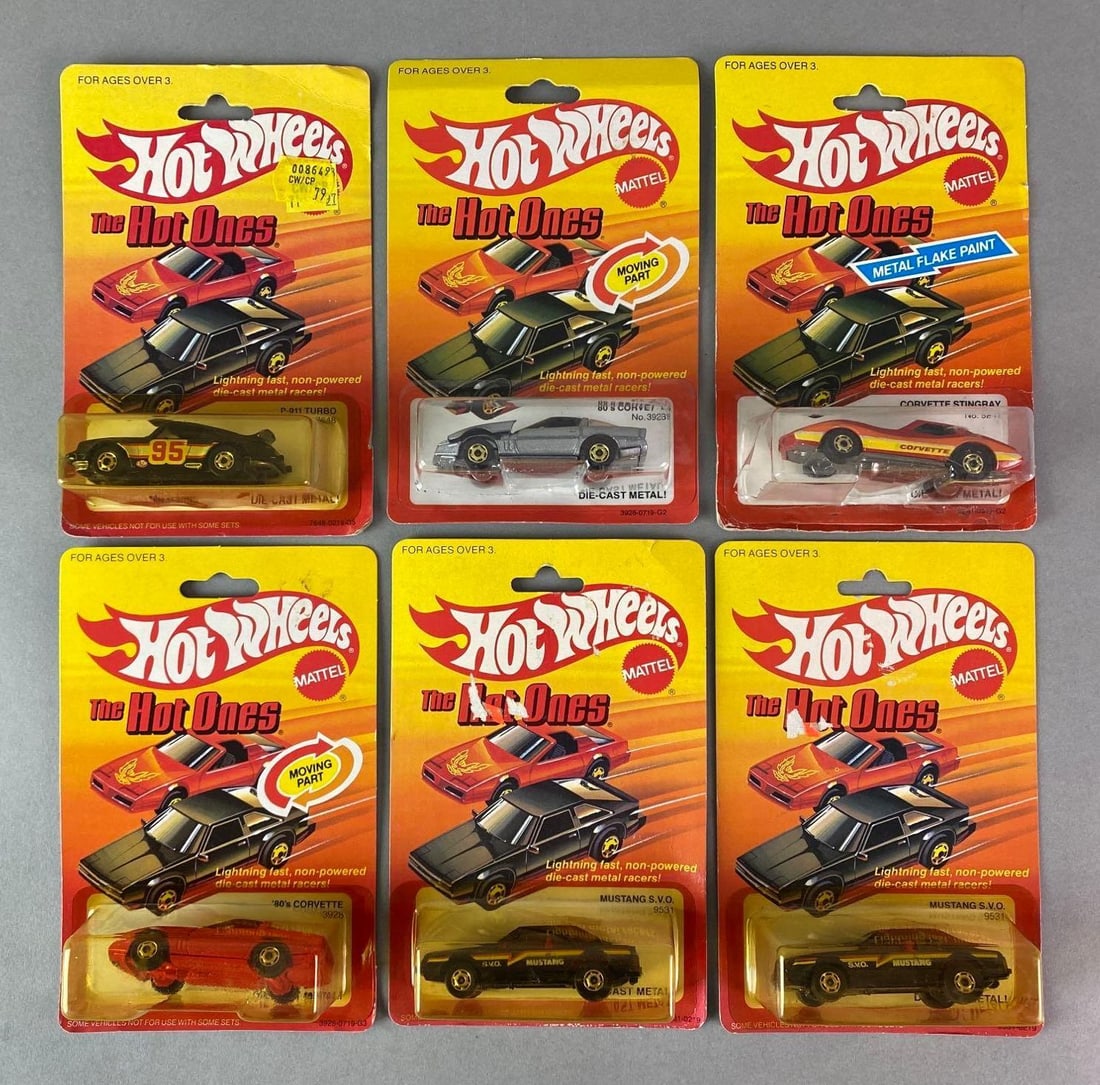 ^-^  Group Of 6 Hot Wheels/bloomington Gold Corvettes Usa