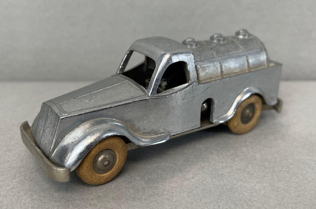 Vintage Solido Wind-Up Tanker Truck Diecast Metal Car: Working condition, but needs coaxing and is slow. Measures 3 1/2 inches long