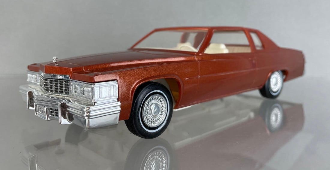 Jo-Han 1977 Cadillac Coupe Deville Dealership Promo Car (1 of 6)