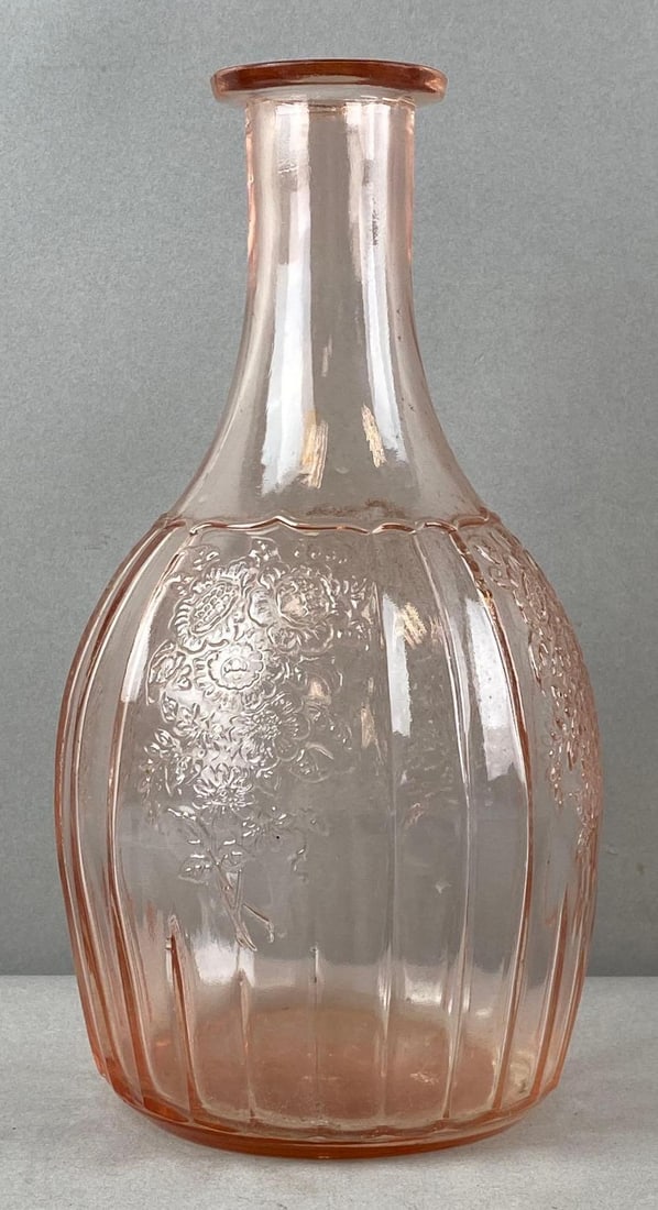 Pink Depression Glass Floral Pattern Decanter: Measures 4 x 9 inches