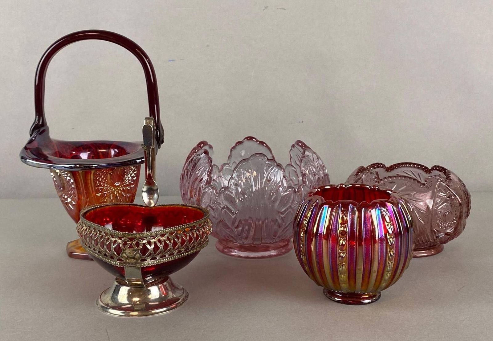 Group of 5 Red and Pink Art Glass Vases and More (1 of 4)