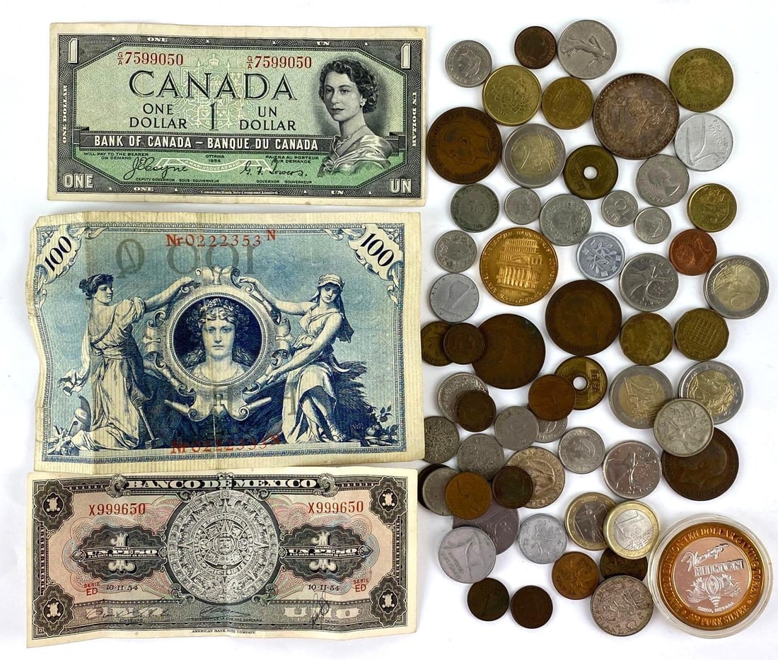 Group of 55+ Assorted Candadian Coins and Paper Currency (1 of 4)