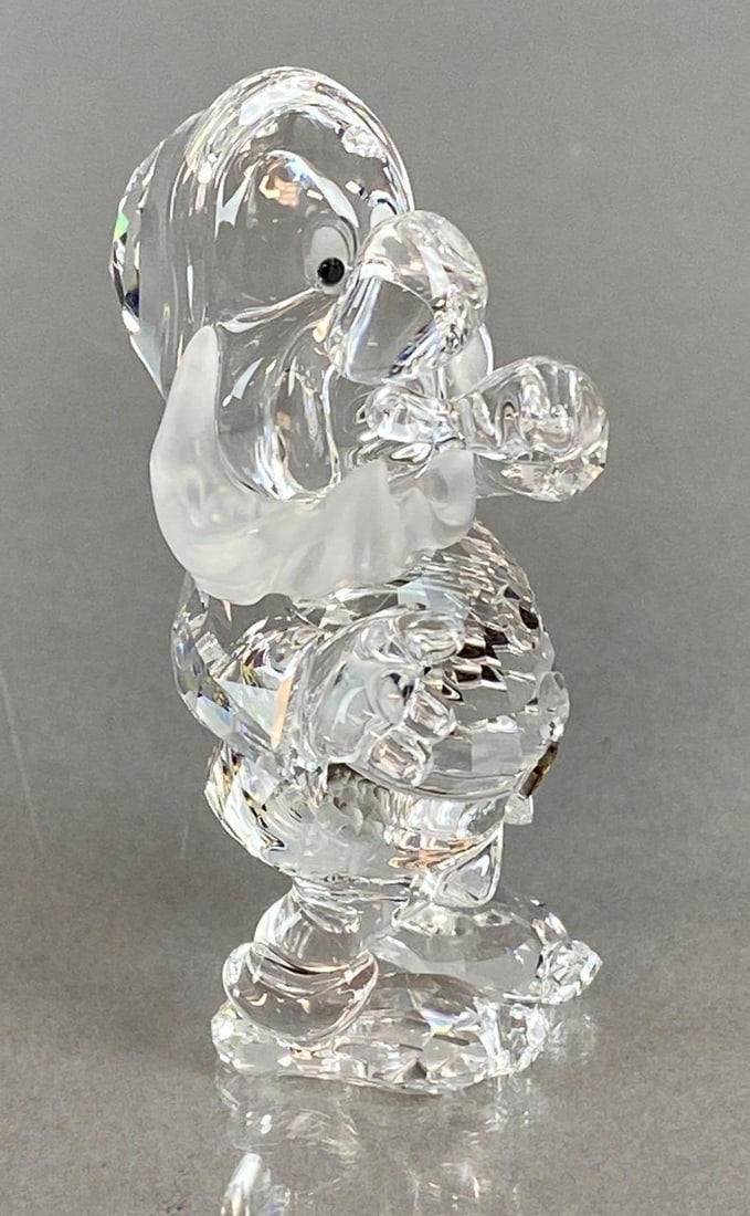 Swarovski Crystal Disney Snow White Sneezy with Box (1 of 10)