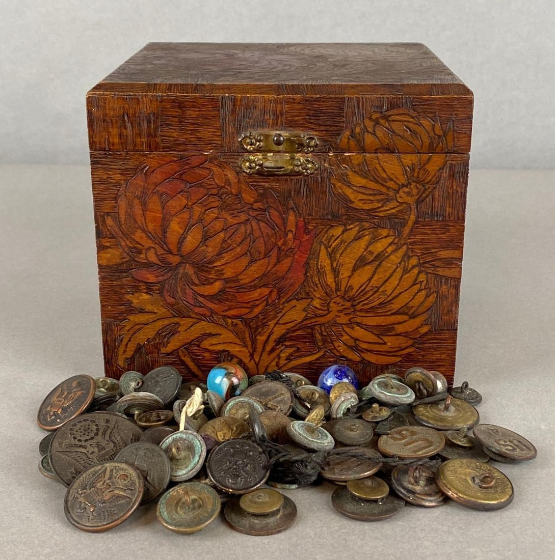 Group of Vintage Metal Buttons in Flemish Art Box (1 of 4)