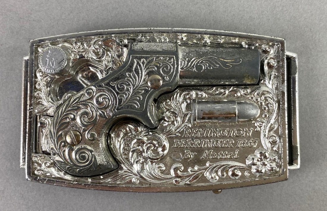Derringer belt buckle holster top