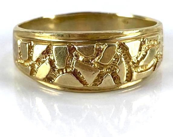10K Gold Nugget Ring: 4.6g, size 11 3/4