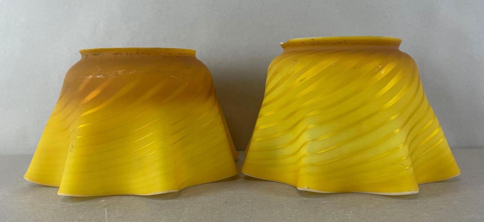 Group of 2 Antique Yellow Art Gas Lamp Shades with Swirl Design (1 of 5)