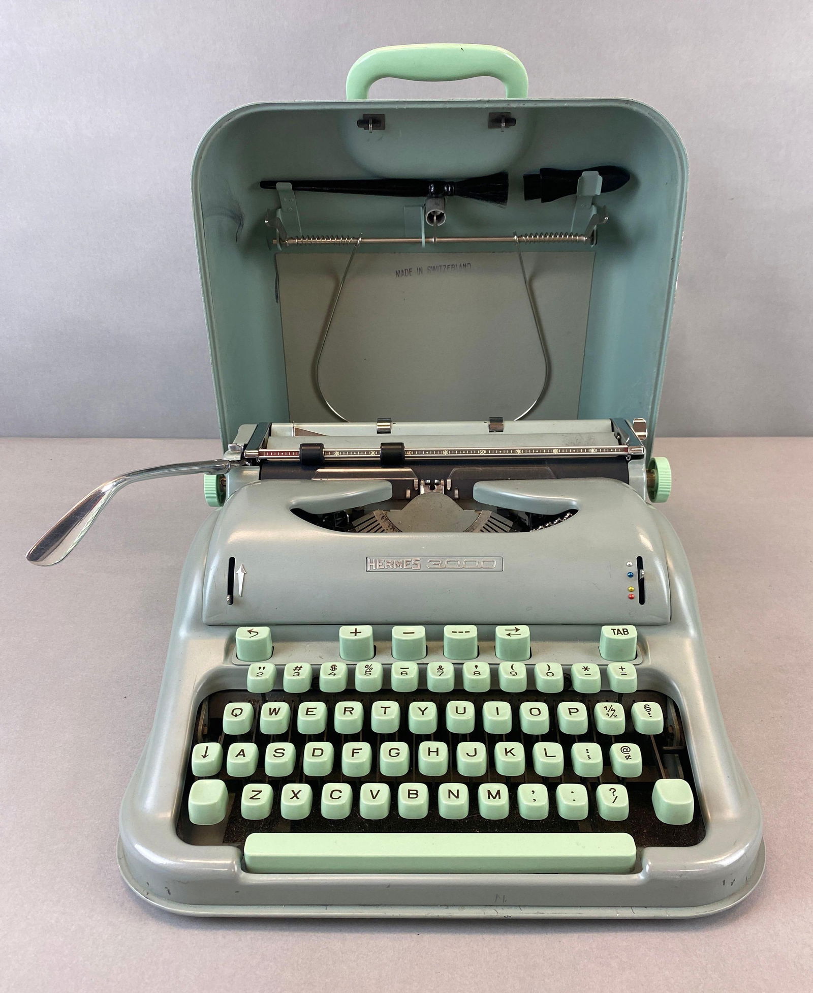 1960s Hermes 3000 Portable Typewriter (1 of 6)