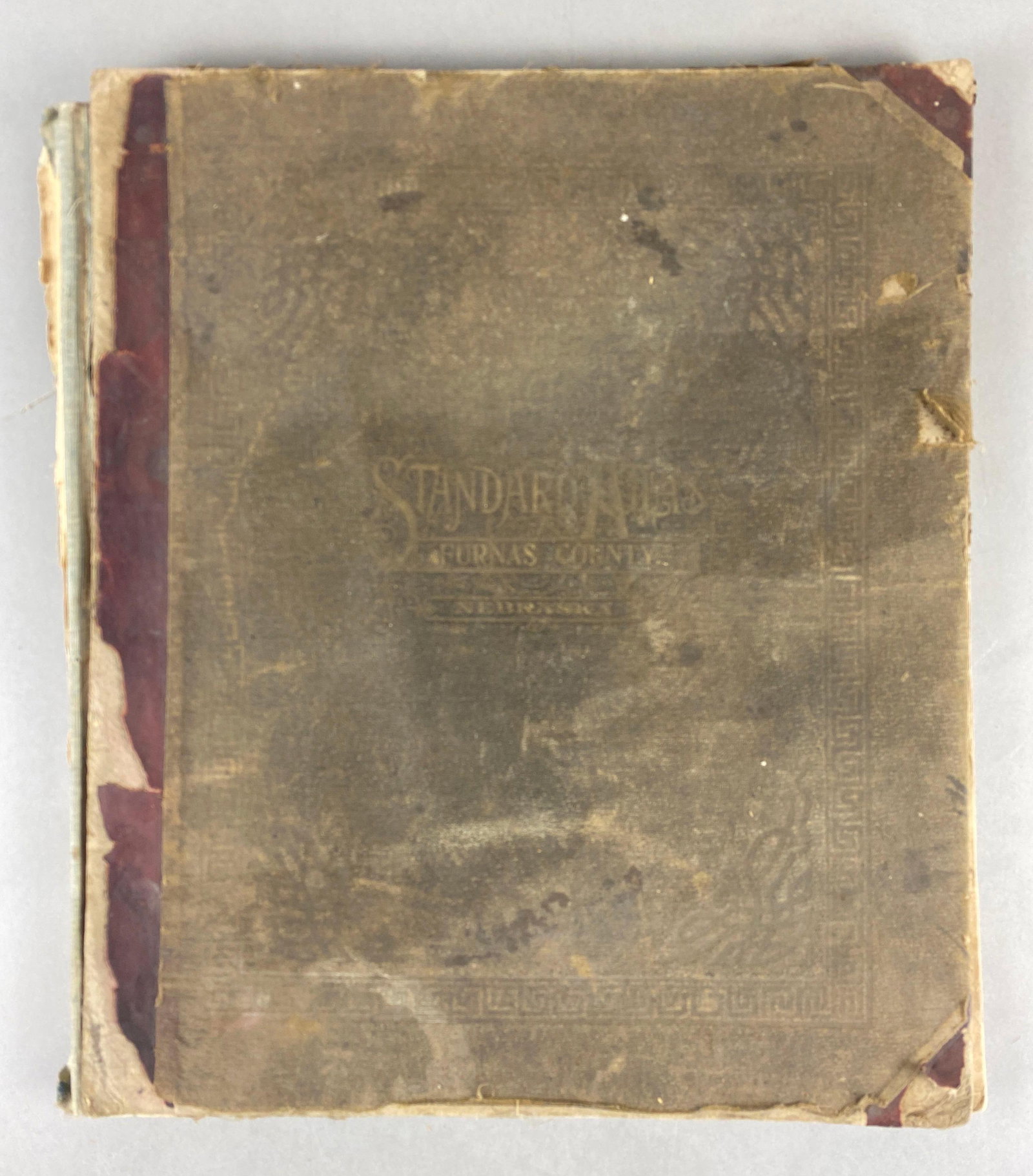 1904 Standard Atlas of Furnas County Nebraska Geo A Ogle and Company: Cover and back detached. Binding worn, pages as shown. Measures 18 x 15 1/2 x 1 inches