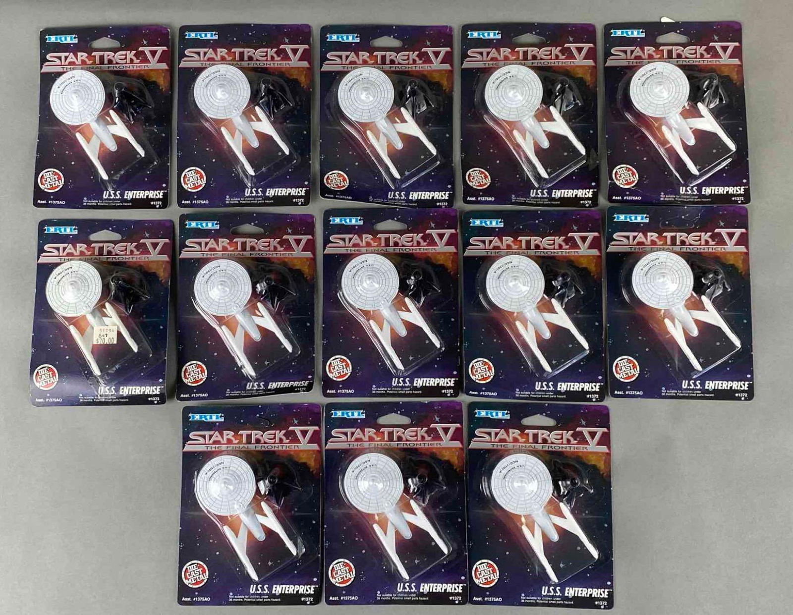 Group of 1989 Star Trek 5 USS Enterprise Die Cast Metal Figures (1 of 3)