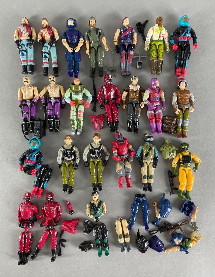 Group of 18 Hasbro G.I. Joe Action Figures and Parts (1 of 2)