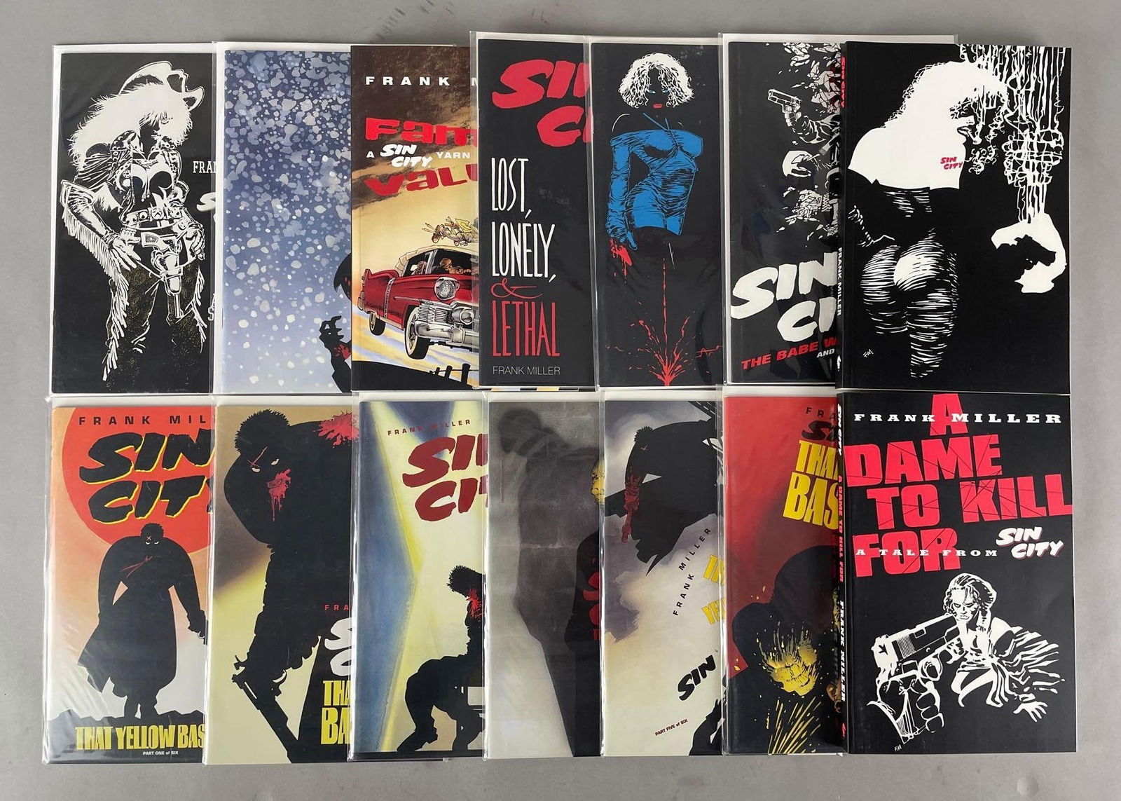 Group of 14 Frank Miller Sin City Comic Books and Graphic Novels (1 of 2)