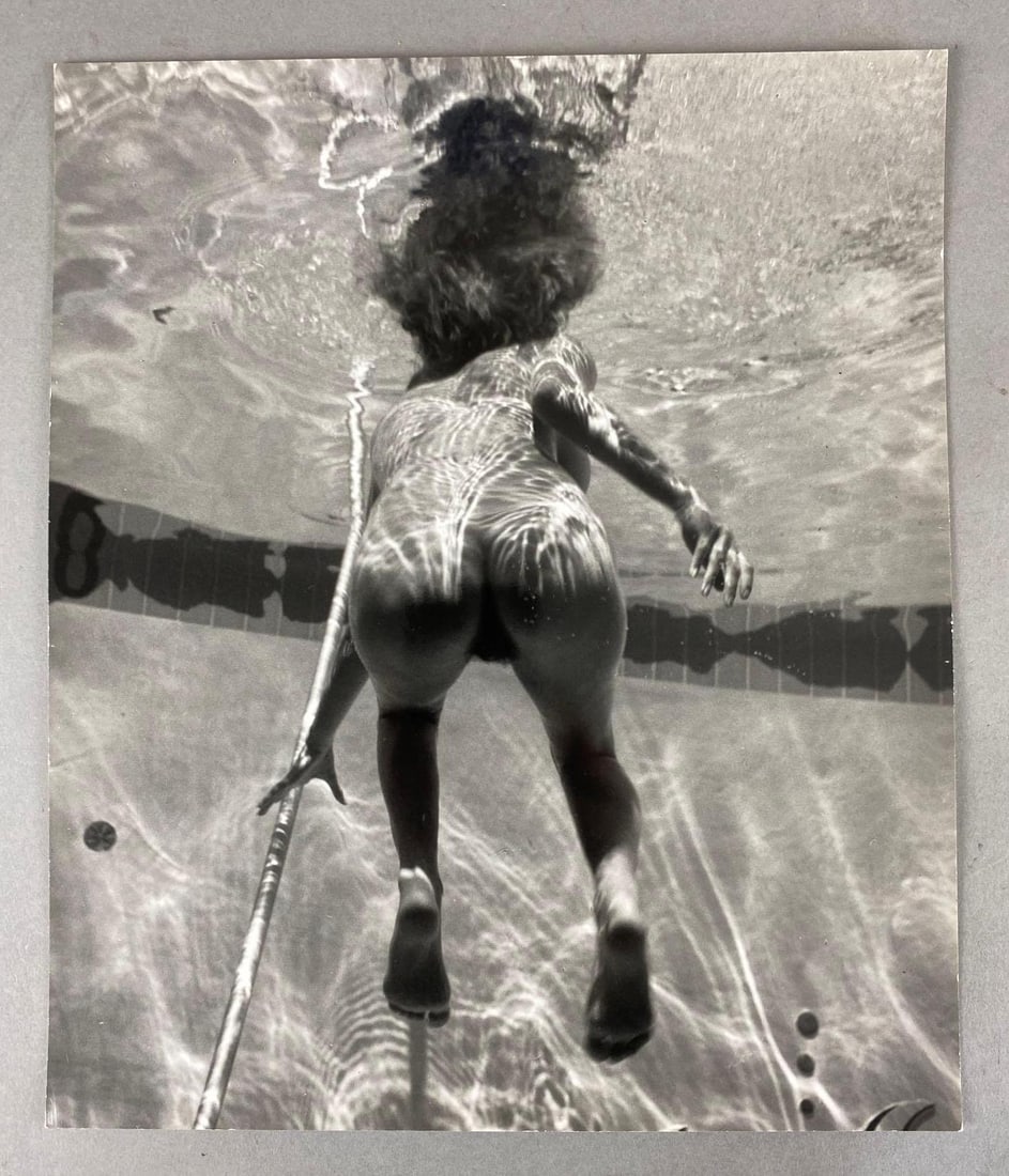 Andre de Dienes Original Silver Gelatin Print Photo of a Nude Woman Swimming: Photo Andre De Dienes 1401 Sunset Plaza Drive Hollywood, Calif, 90069 printed on back, Measures 12 1/2 x 10 1/2 inches.