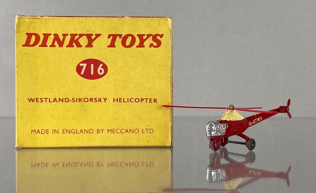 Dinky Toys No. 716 Westland-Sikorsky Helicopter (1 of 9)