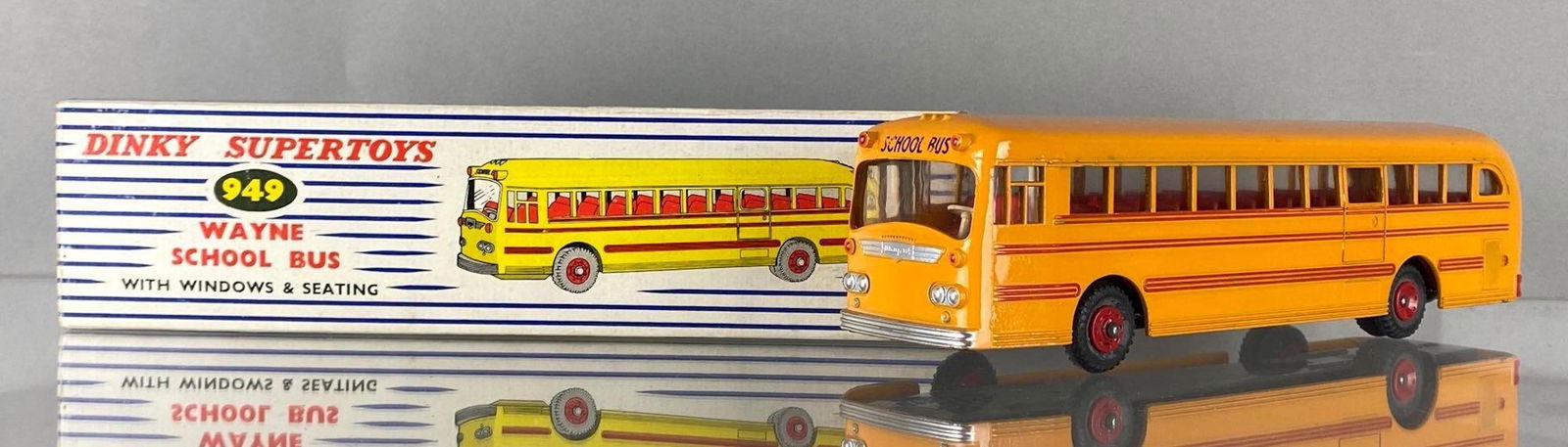 Dinky Supertoys No. 949 Wayne School Bus (1 of 9)