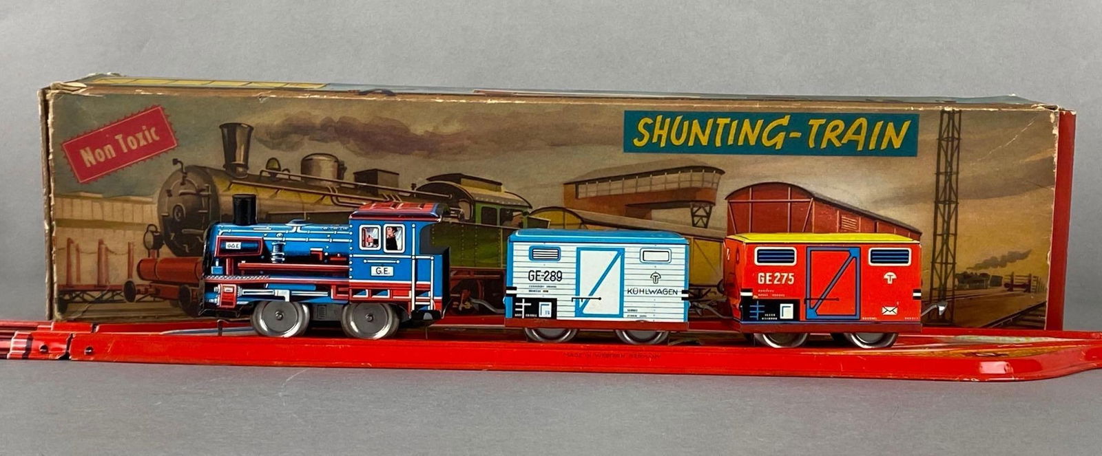 Technofix No. 289 Tin Litho Wind-Up Shunting-Train (1 of 10)