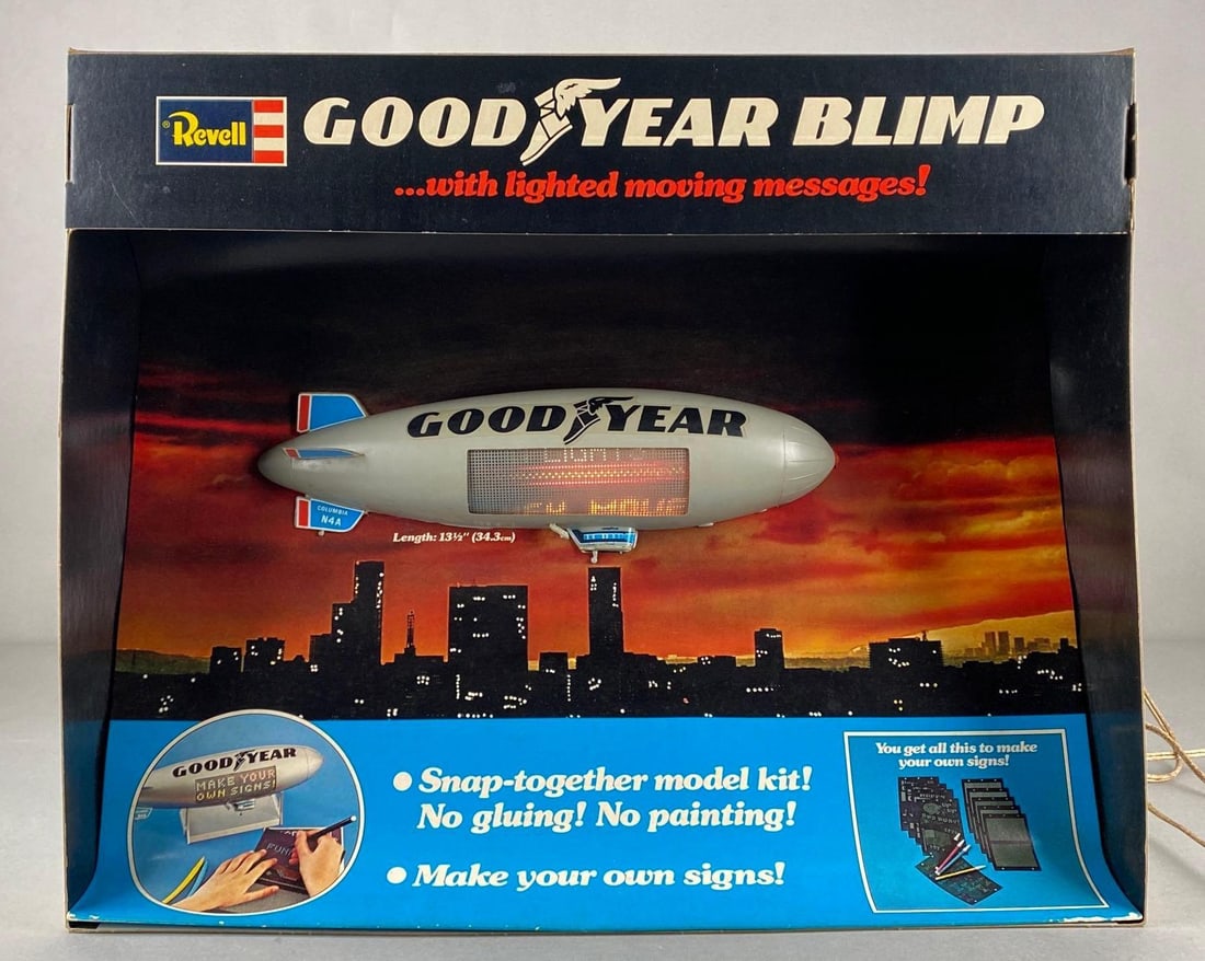 Revell Goodyear Blimp Light-Up Advertising Original Shop Display (1 of 9)