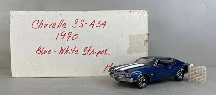 Franklin Mint 1970 Chevrolet Chevelle SS: Original box. Die-cast. 1/24 scale. New condition. Color - Blue and white stripes, with COA.
