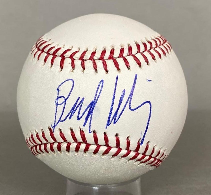 Bud Selig Signed Baseball: Rawlings Official Major League Baseball with Selig COA