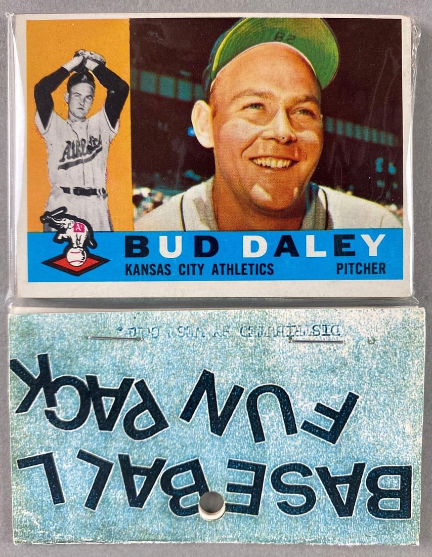 1960 Topps Baseball West Corps Cello Fun Pack (1 of 2)