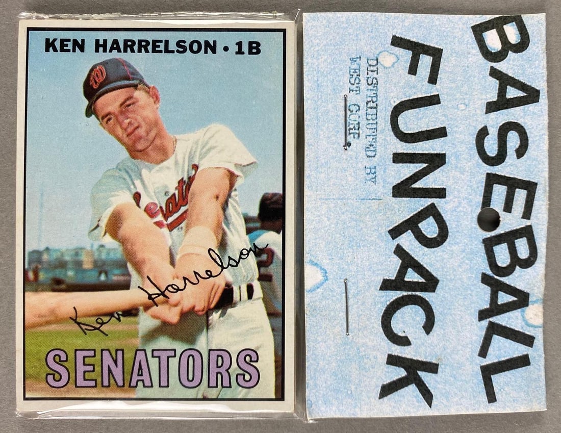 1967 Topps Baseball West Corps. Cello Fun Pack (1 of 2)