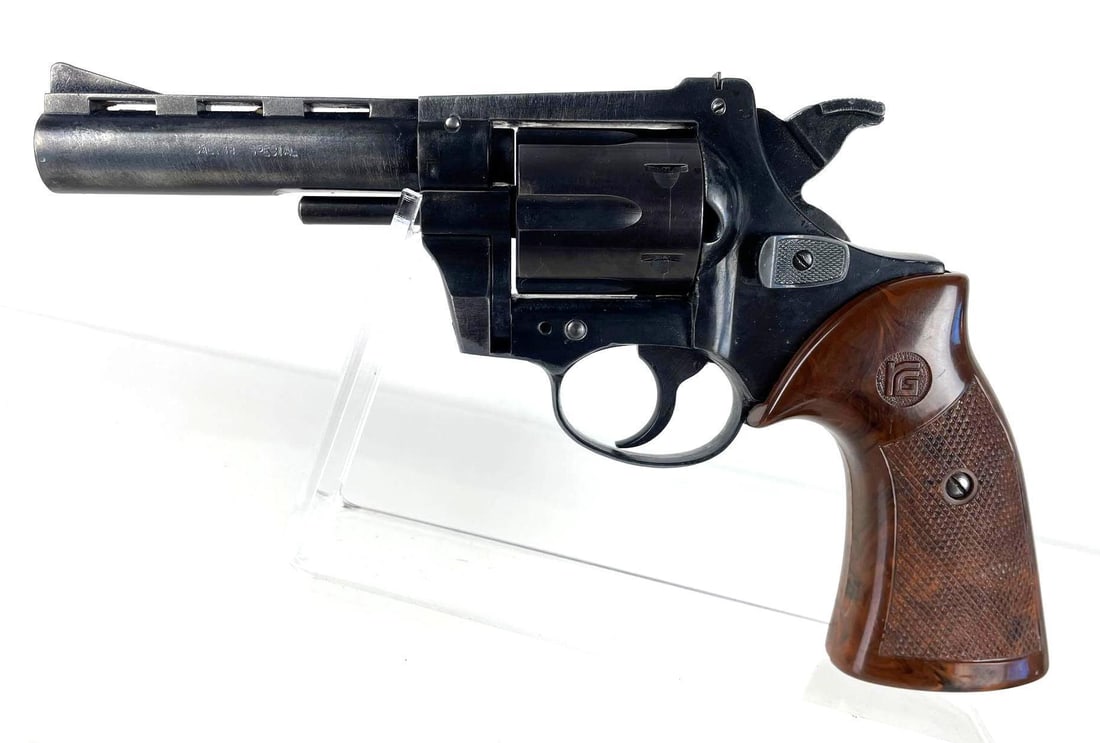 RG .38 Special Revolver: SN - V016222. 4 inch barrel
