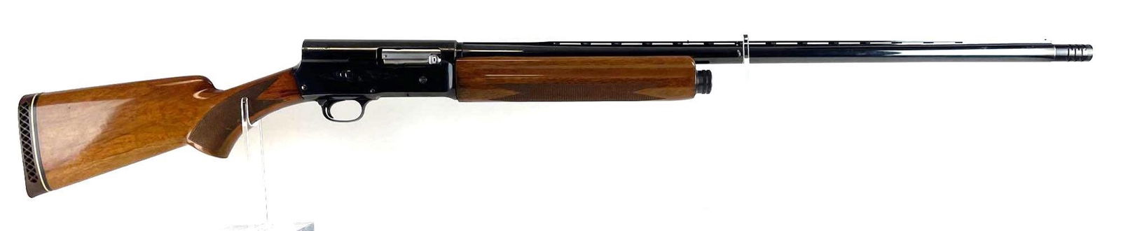 Browning A5 12 GA Semi-Auto Shotgun: SN - 68V 14606. 3 inch shells, 29 3/4 inch barrel, Made in Japan
