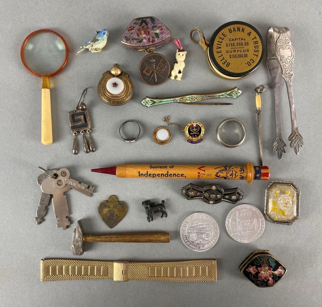 Group of 20+ Assorted Items: Includes tokens, pill boxes, pins, and mor, Longest measures 5 1/2 inches long.