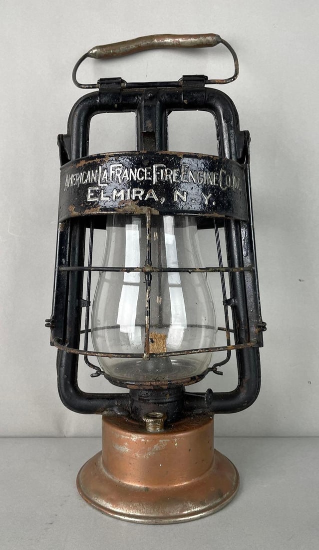 Dietz King American LaFrance Fire Engine Co. Kerosene Lantern (1 of 6)