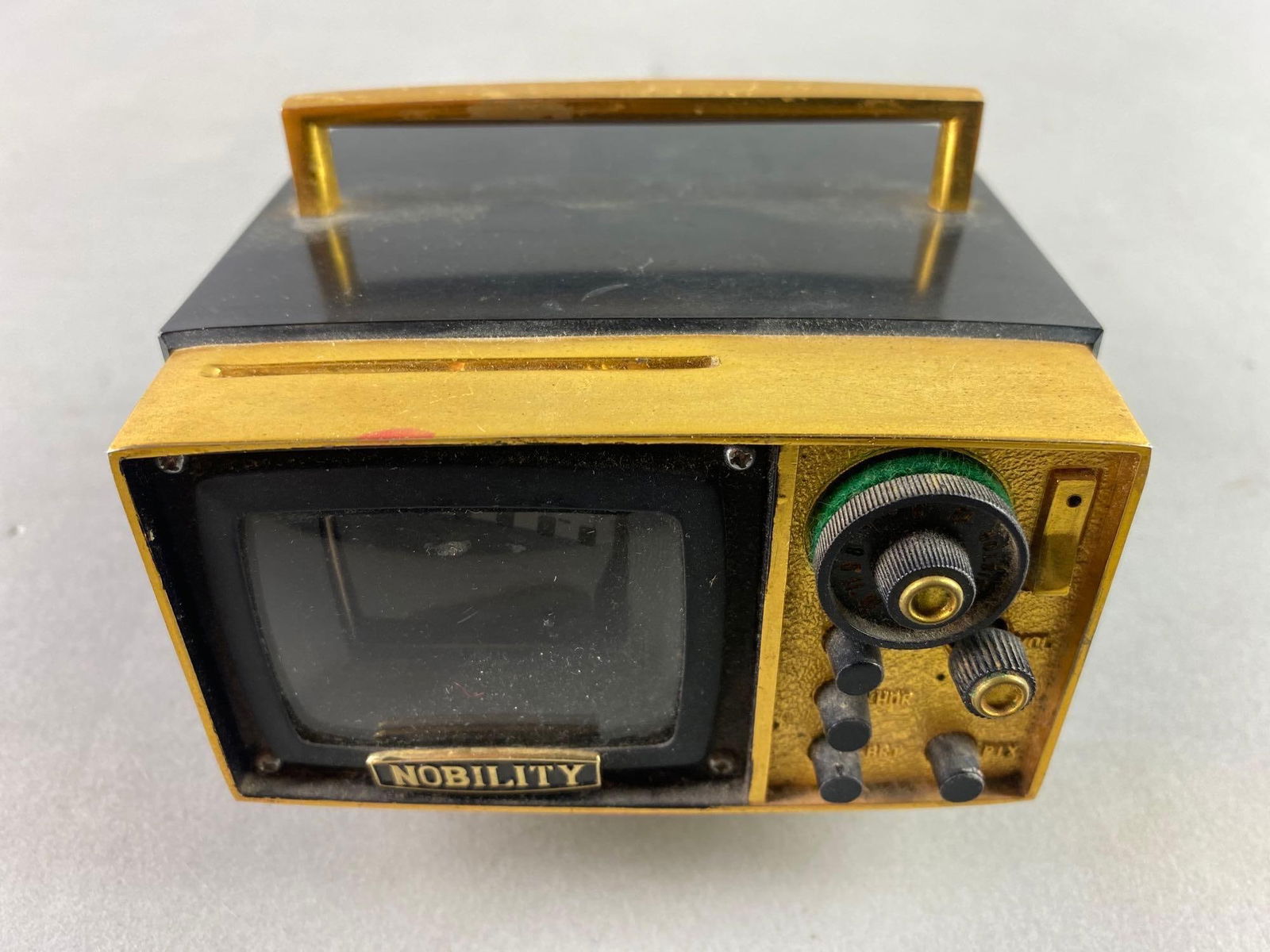 Vintage Nobility Transistor Radio with TV Look (1 of 3)