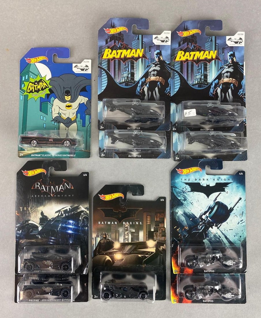 Group of 10 Hot Wheels Batman Vehicles (1 of 3)