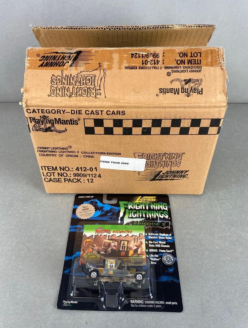 Group of 12 1999 Johnny Lightning Frightning Lightnings Koach Die-Cast Vehicles (1 of 3)