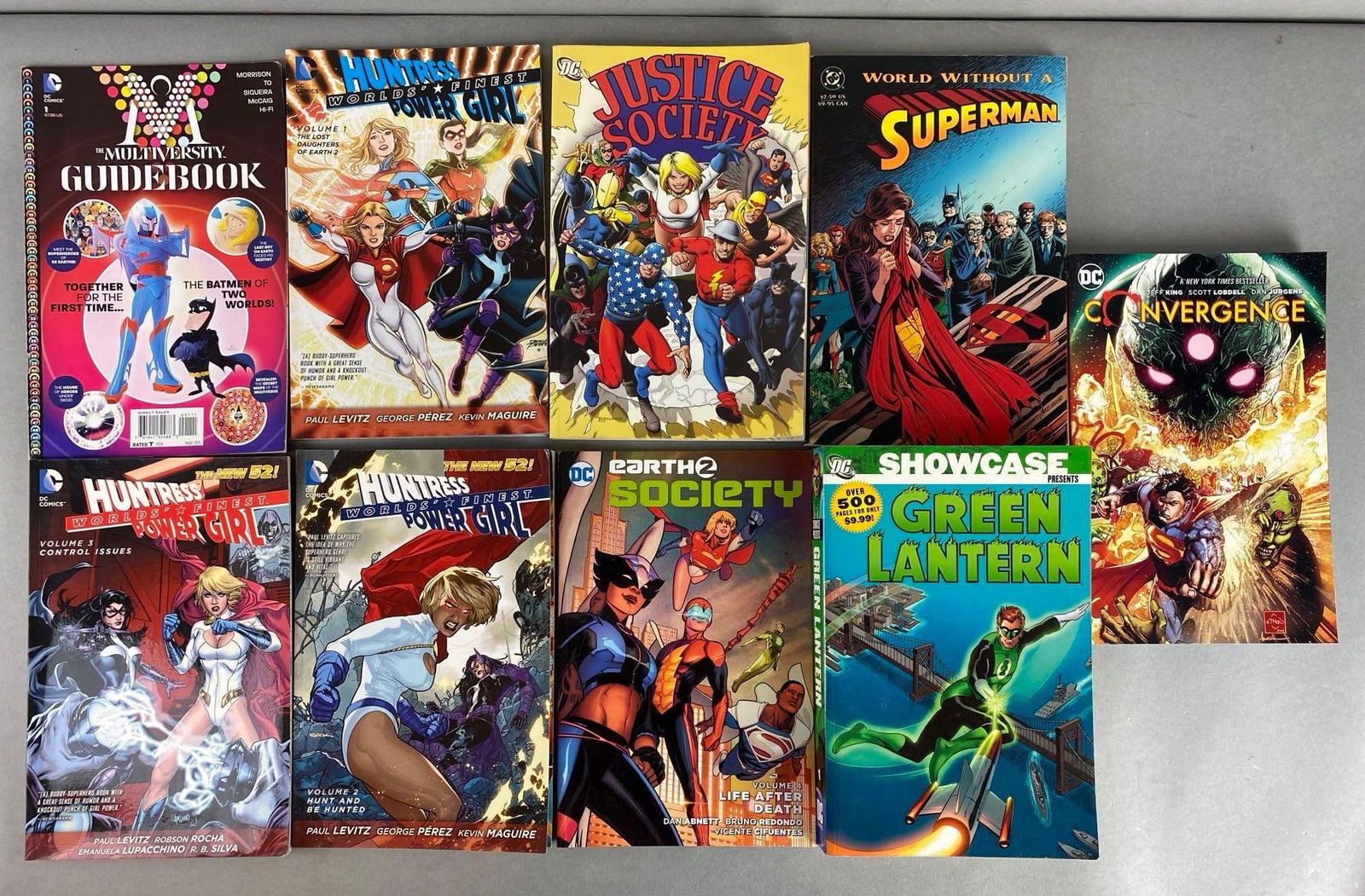 Group of 9 DC Comics Comic/Trade Books (1 of 3)